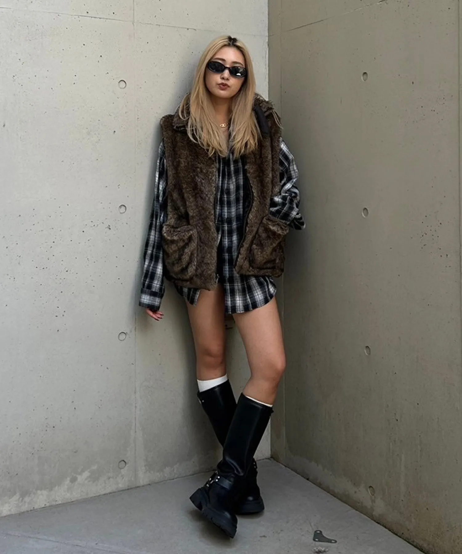 2way stand collar fur vest