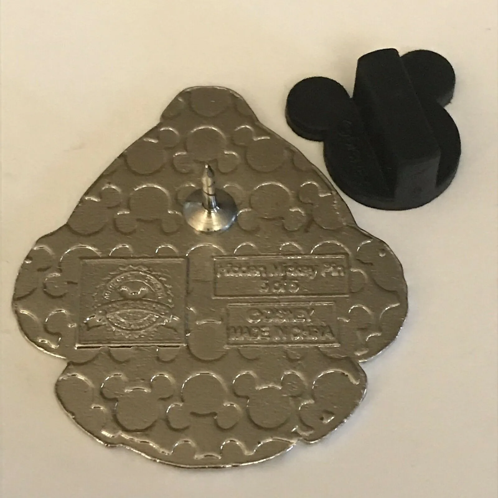 ALADDIN Duffy's Duffy Hats Teddy Bear Hat 2013 Hidden Mickey Disney Pin 94984