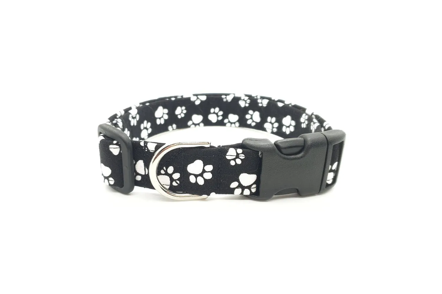 Black & White Paw Prints Dog Collar