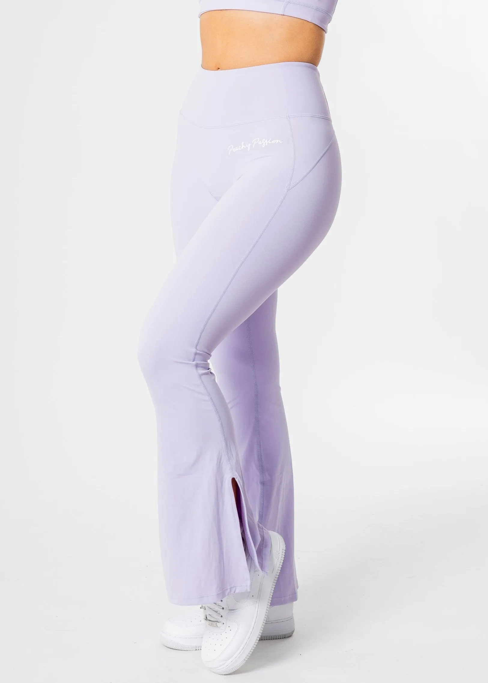 BLOOM Flared Leggings