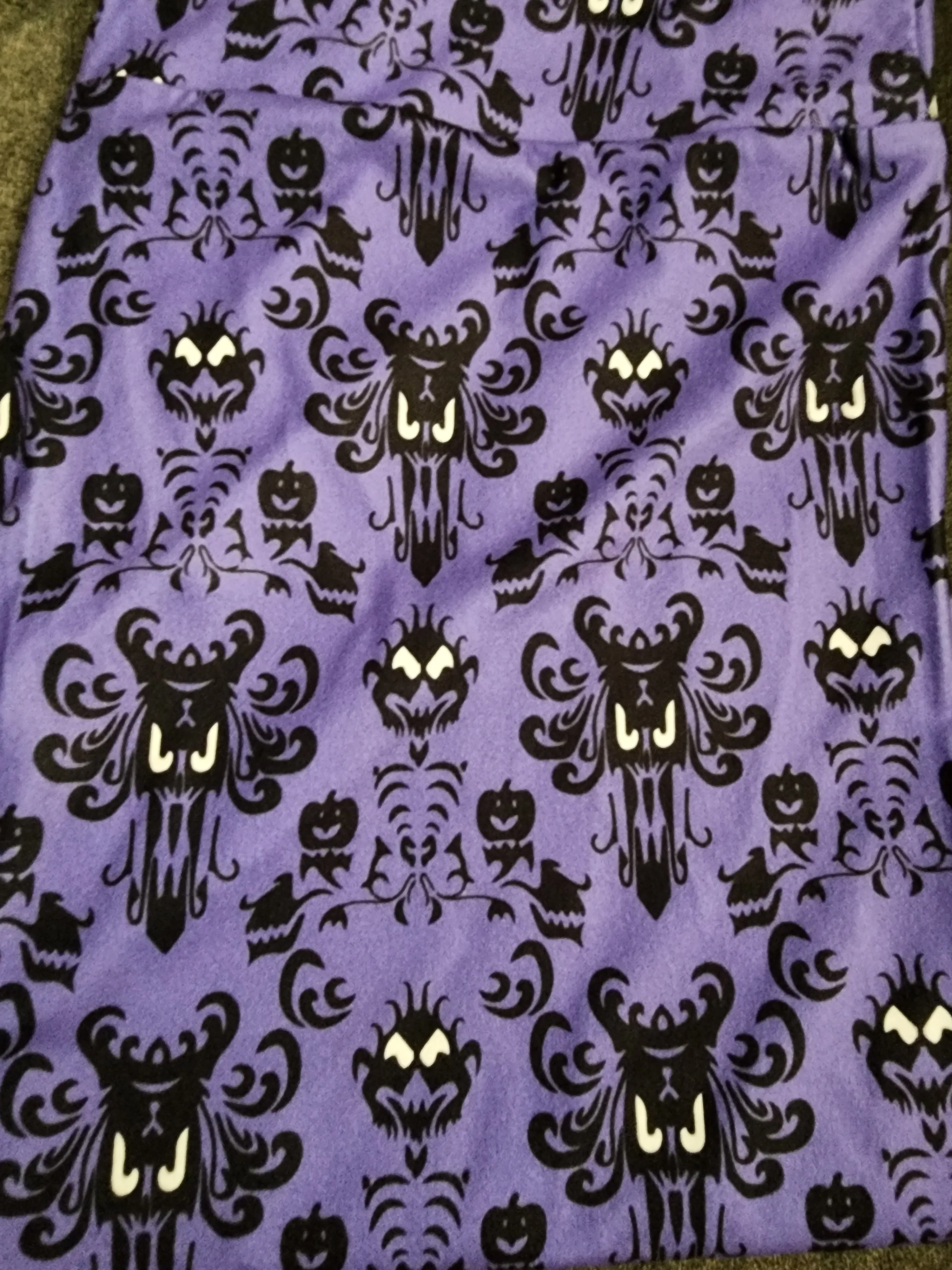 CP Disney Haunted Manison Capri Leggings