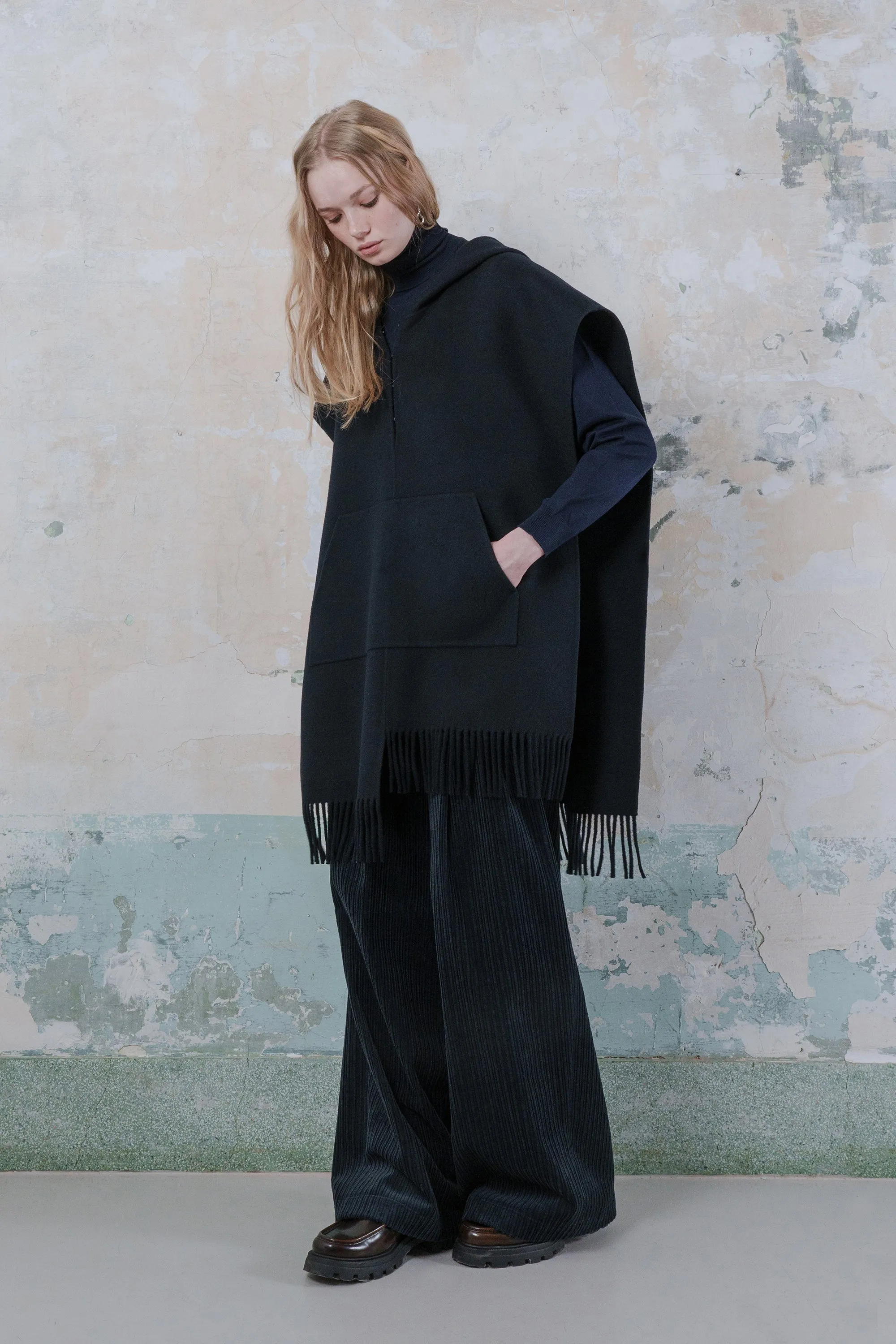 Double-faced wool-blend fringed hood poncho