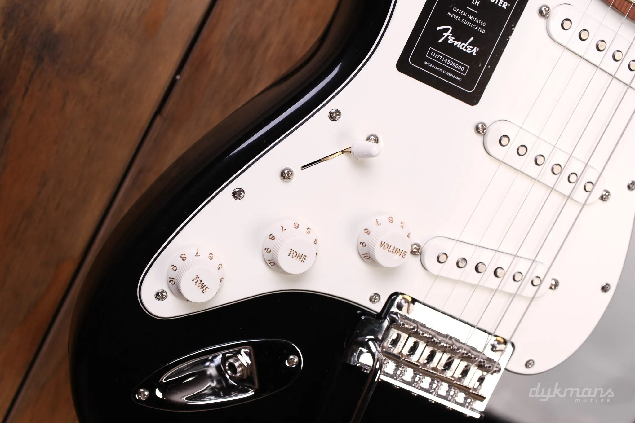 Fender Player Stratocaster Black Left Handed