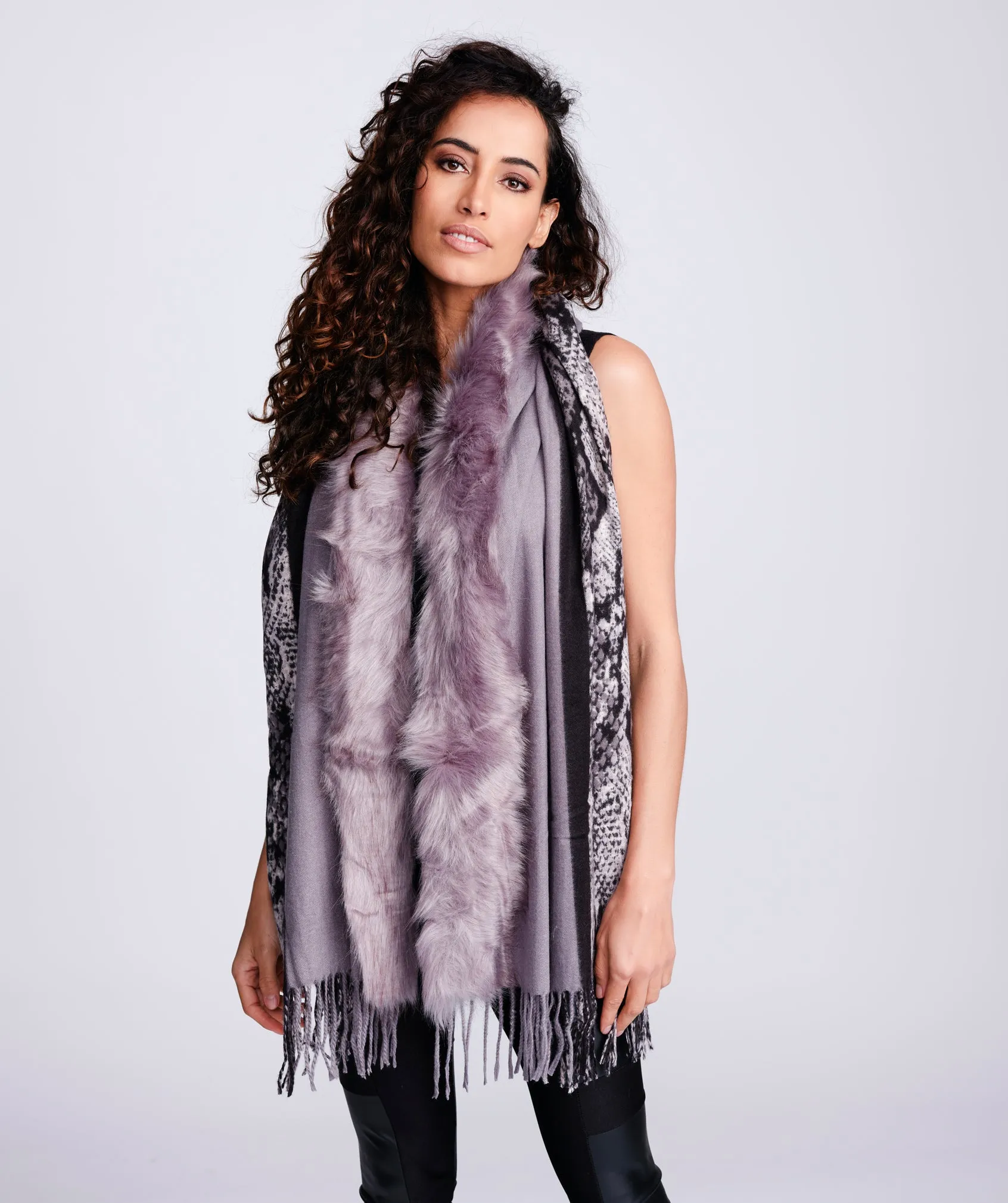 Hannah Scarf - Silver Grey