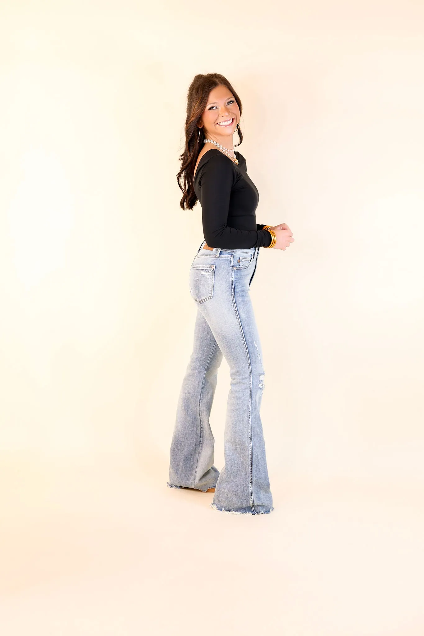 Judy Blue | Raw Appeal Tummy Control Destroy Flare Jean in Medium Wash