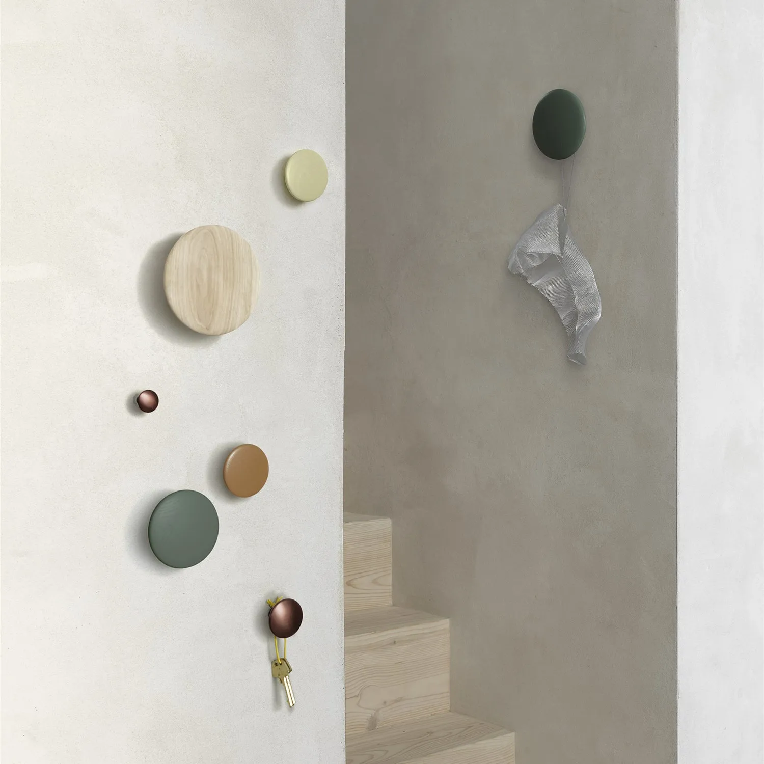 muuto | dots metal | umber - DC