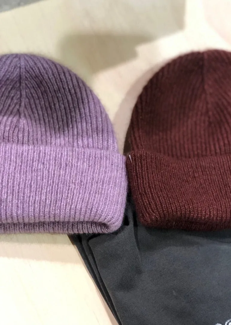 Possum Silk Merino Fine Rib Beanie Lilac