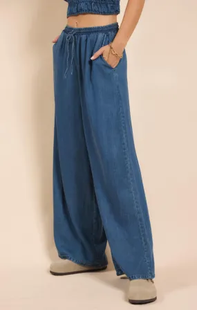 POURING DRAWSTRING PANTS