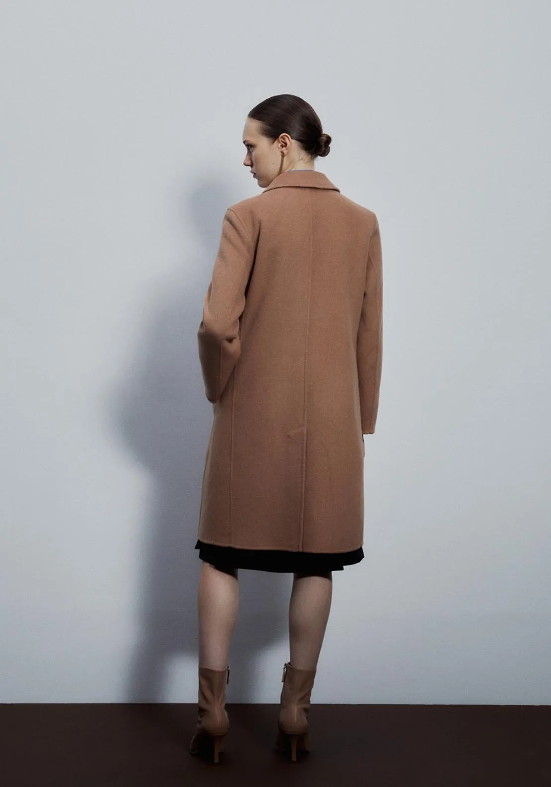 Short handmade coat - Camel