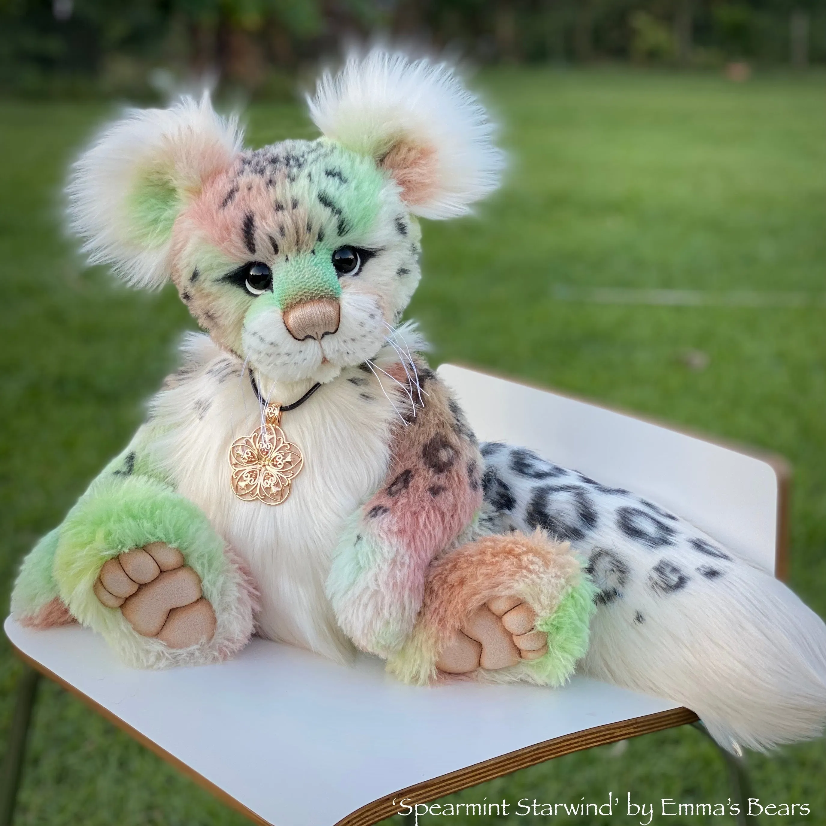 Spearmint Starwind - 18" Snow Leopard Teddy by Emma's Bears - OOAK