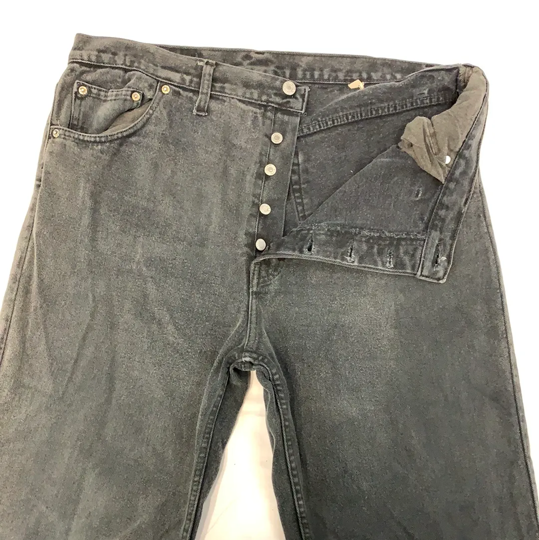 Vintage Levi’s 501 Denim Jeans - 38in