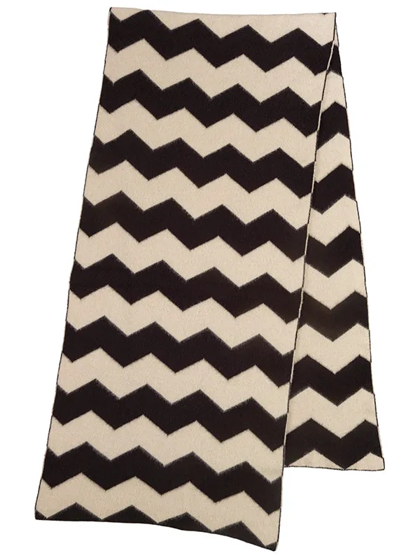 Zigzag Brushed Blanket Scarf Black & Kintyre